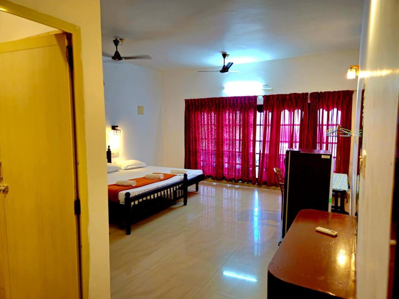 Orion Seaview Beach Hotel Kovalam Dış mekan fotoğraf