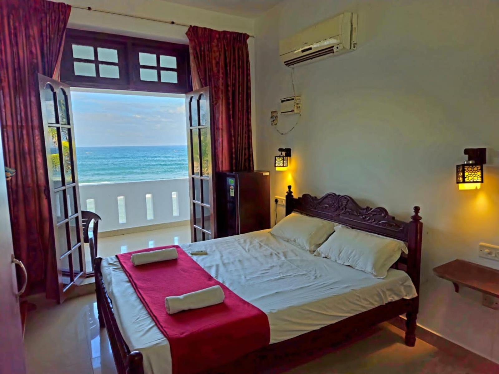 Orion Seaview Beach Hotel Kovalam Dış mekan fotoğraf